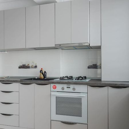 Close Palas Apartment Яссы Экстерьер фото