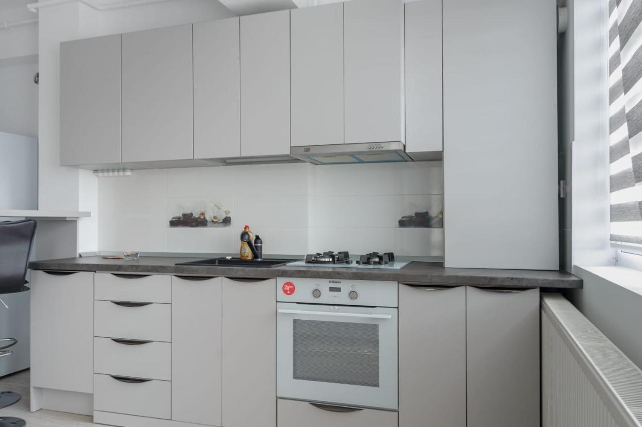 Close Palas Apartment Яссы Экстерьер фото