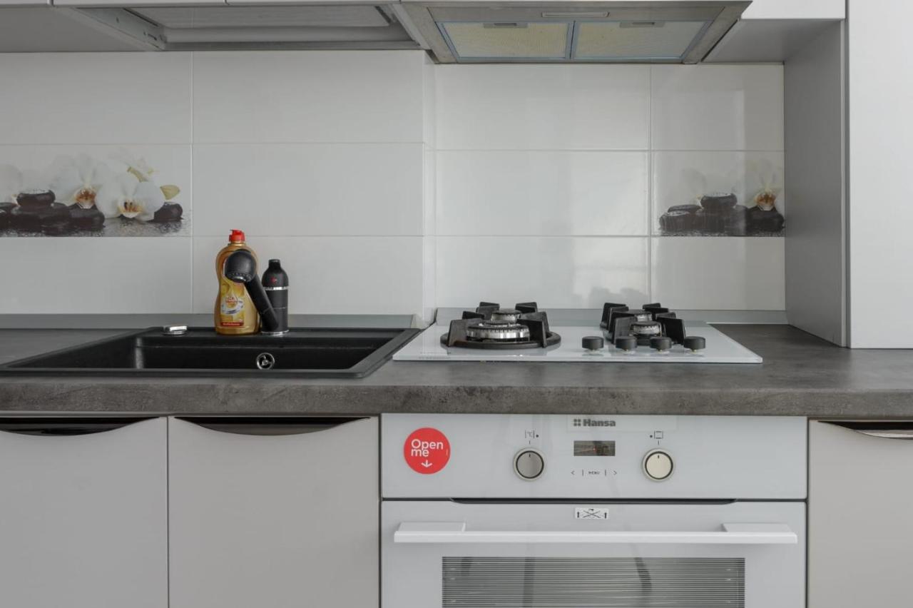 Close Palas Apartment Яссы Экстерьер фото